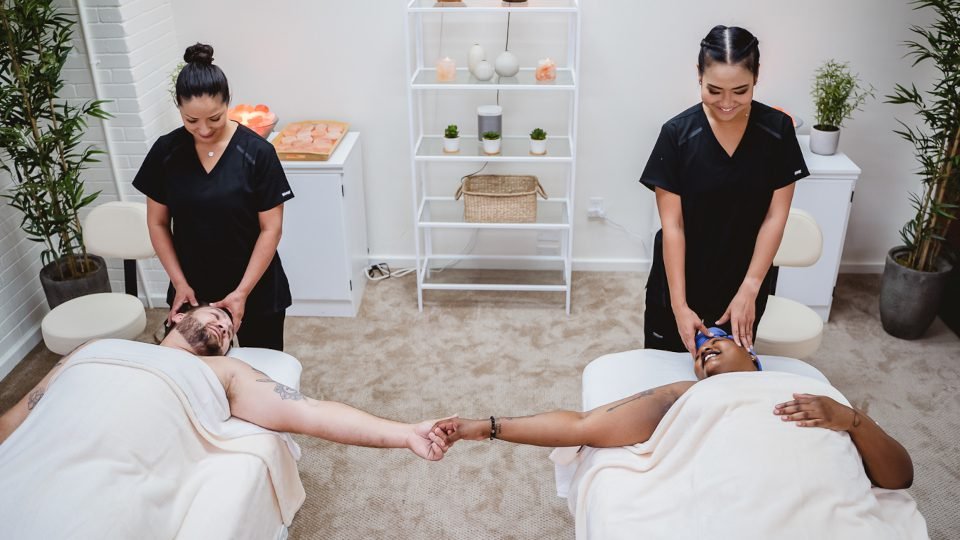 Romantic Couples Massage in Denver Colorado Romantic Couples Massage in Denver, Colorado