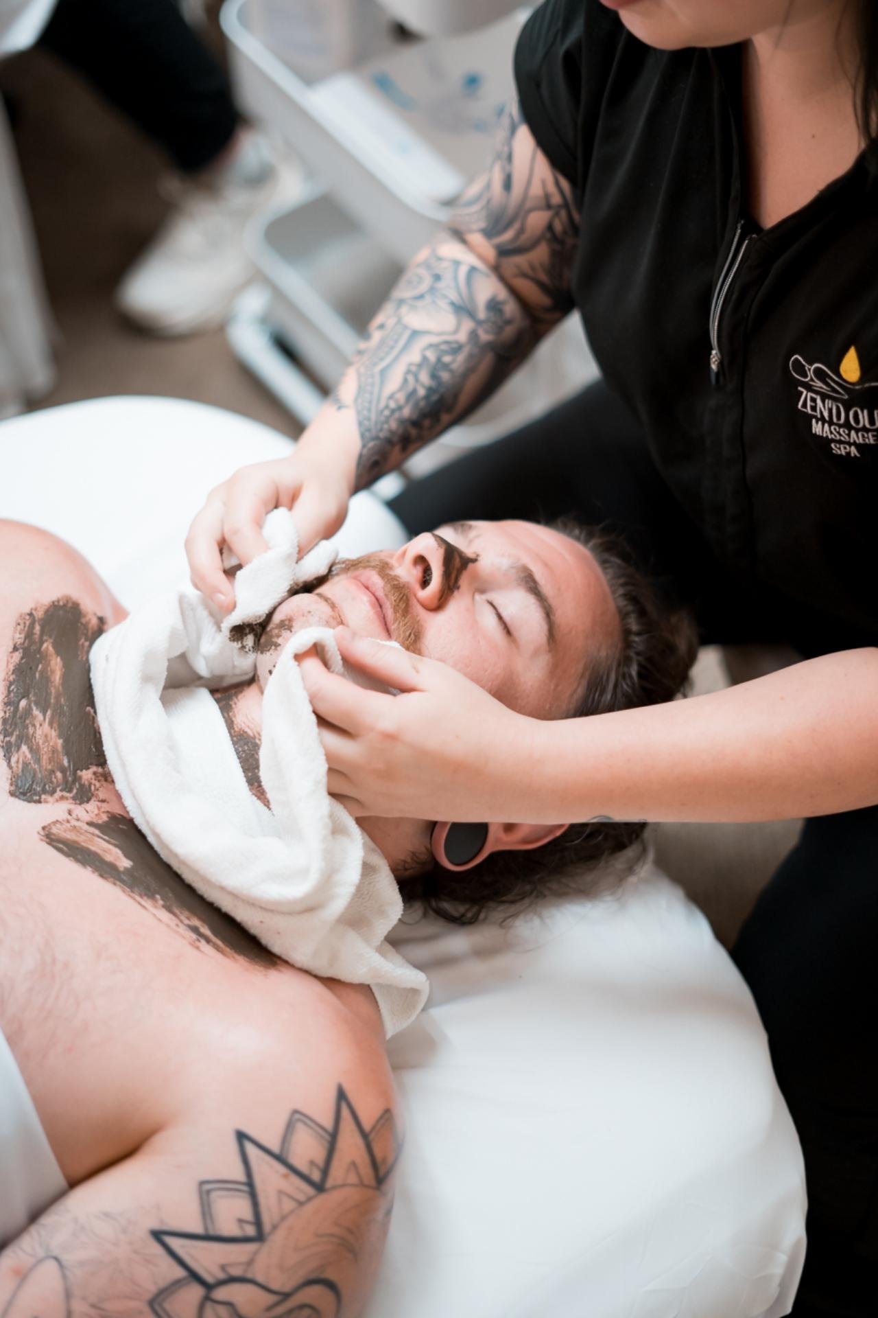 Experience the best massage spa at Zend Out Massage Spa Denver CO 20